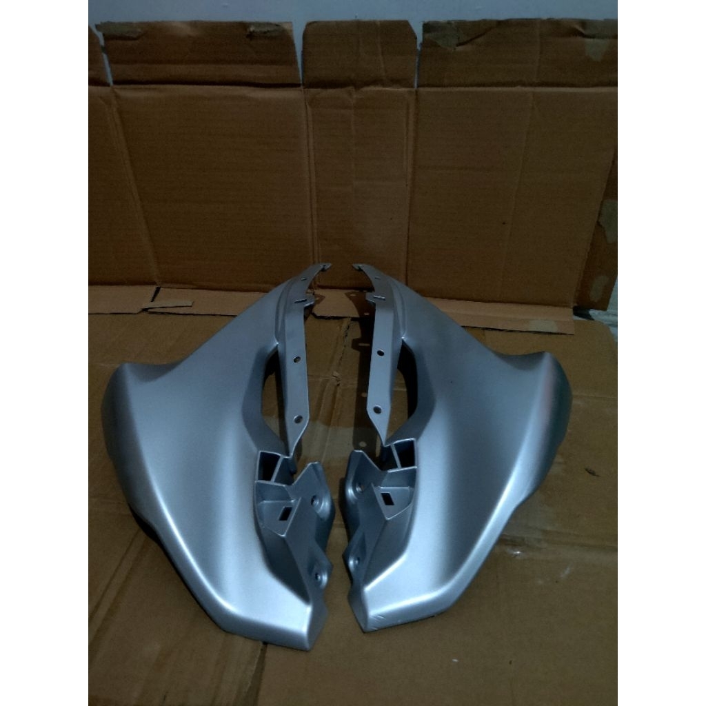 fairing pipi atas CBR 150/250 fi Thailand