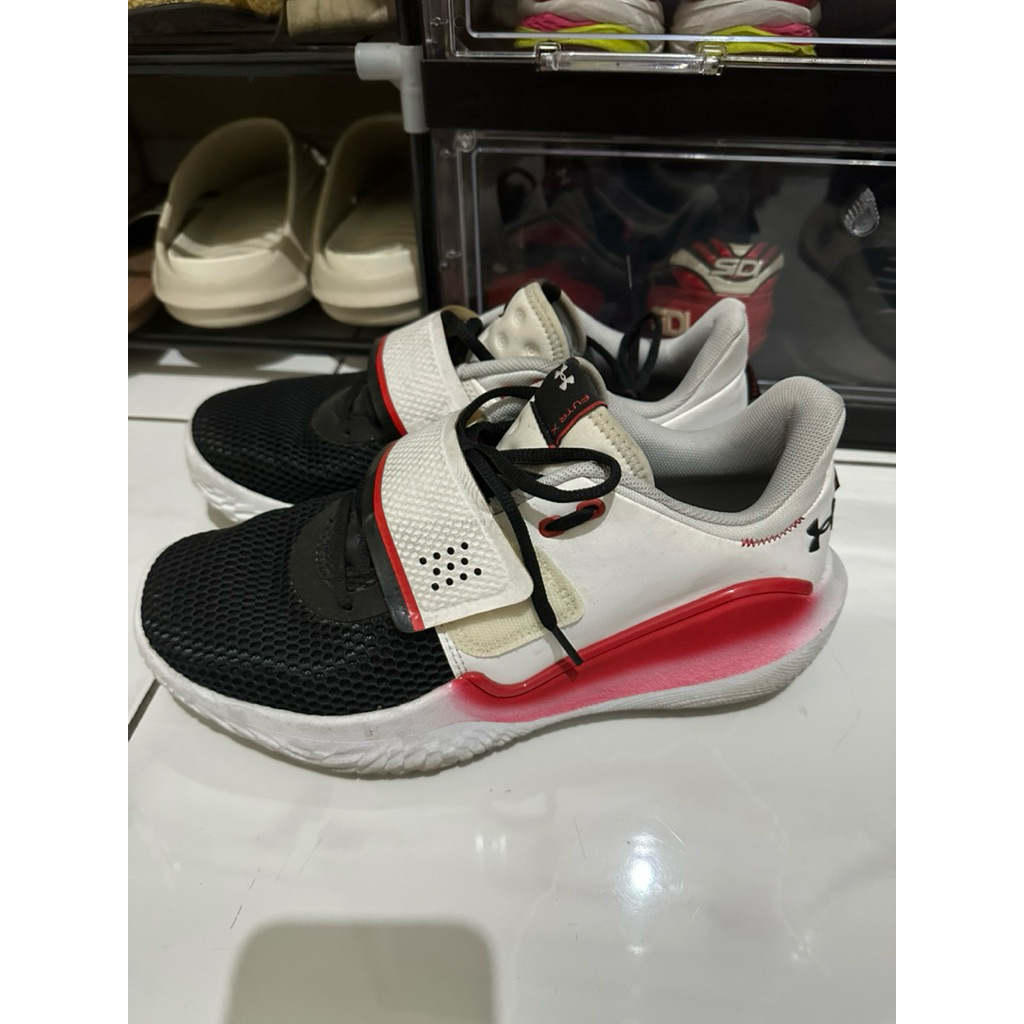 under armour sepatu cowo