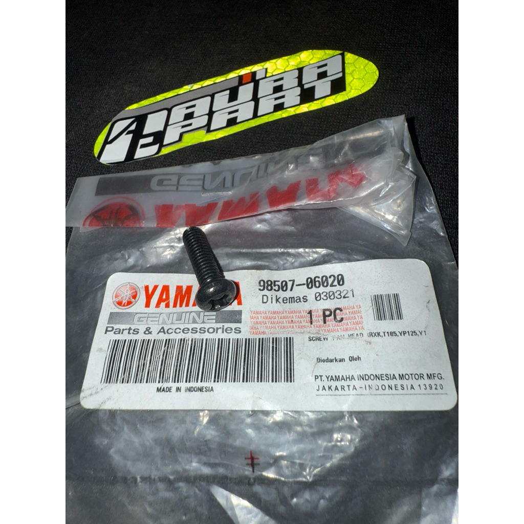 BAUT BODY BODI BELAKANG SAMPING KIRI GANTUNGAN HELM F1ZR FIZR SS TWO VEGA R LAMA ORIGINAL YAMAHA | 9