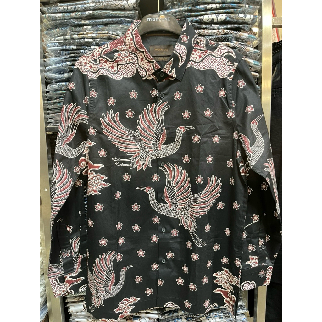 MANZONE-Kemeja Panjang Batik Pria-Arganta Black