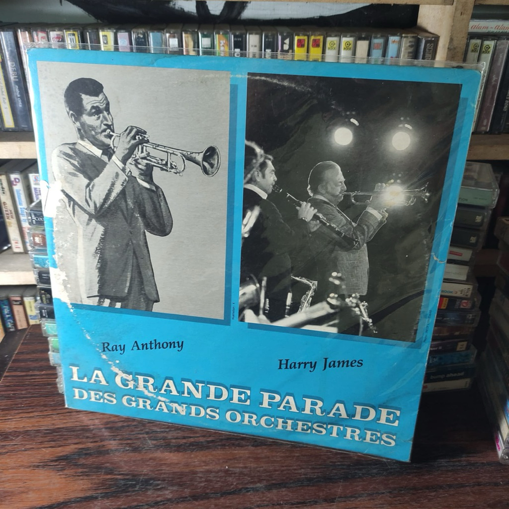 PIRINGAN HITAM LA GRANDE PARADE DES GRANDS ORCHESTRES -Ray Anthony/Harry James-  Vinyl 12 inch