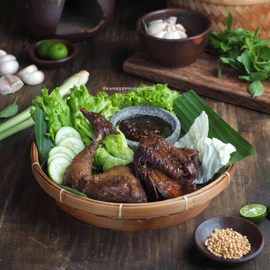 

Ayam Bakar - Ayam Bakar Manis Pedas isi 2 potong (paha dan dada)