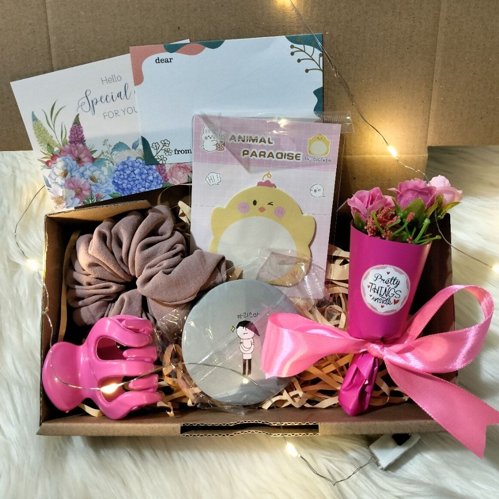 

Hamper box kado hadiah cewek teman guru pacar keluarga Mix gift