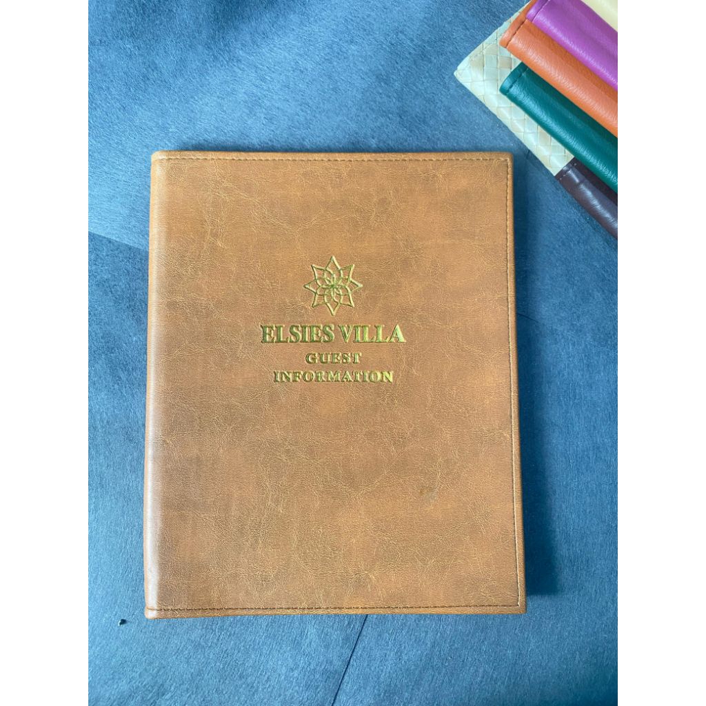 

Cover Buku Menu Kulit Sintetis Costum Logo