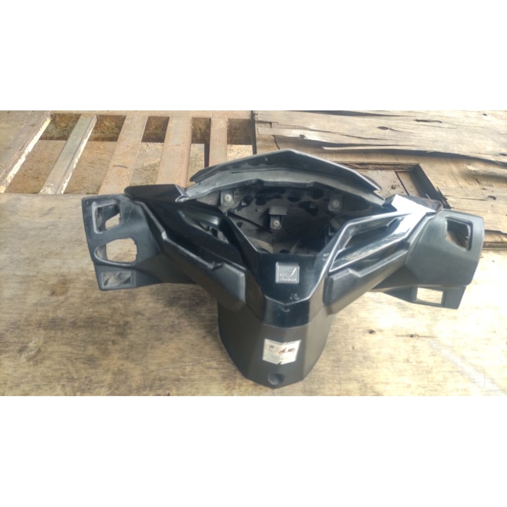 BATOK DEPAN BELAKANG VARIO 150 OLD ORI COPOTAN