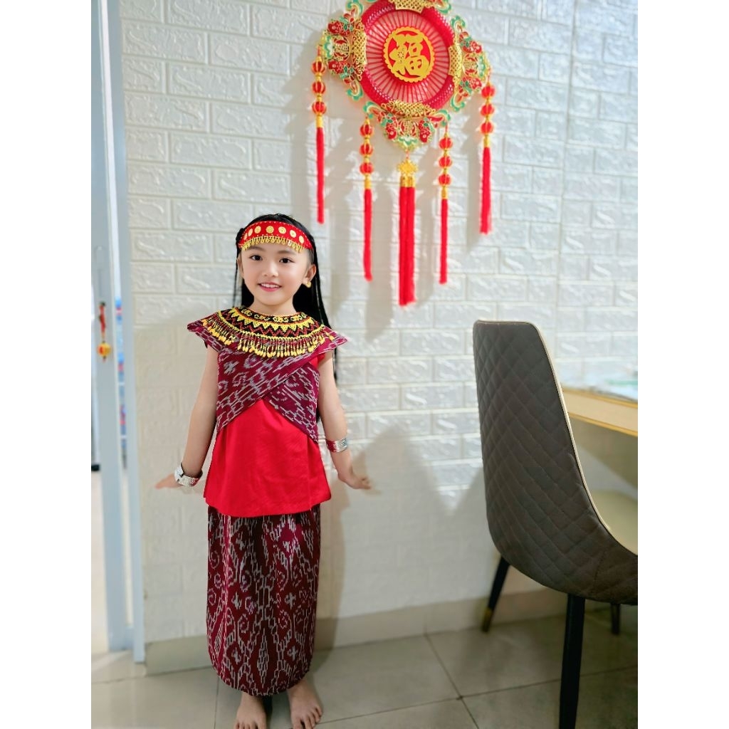 Baju Adat Dayak 4in1 Bando+Gelang1+Manik Kalung+Baju 1set