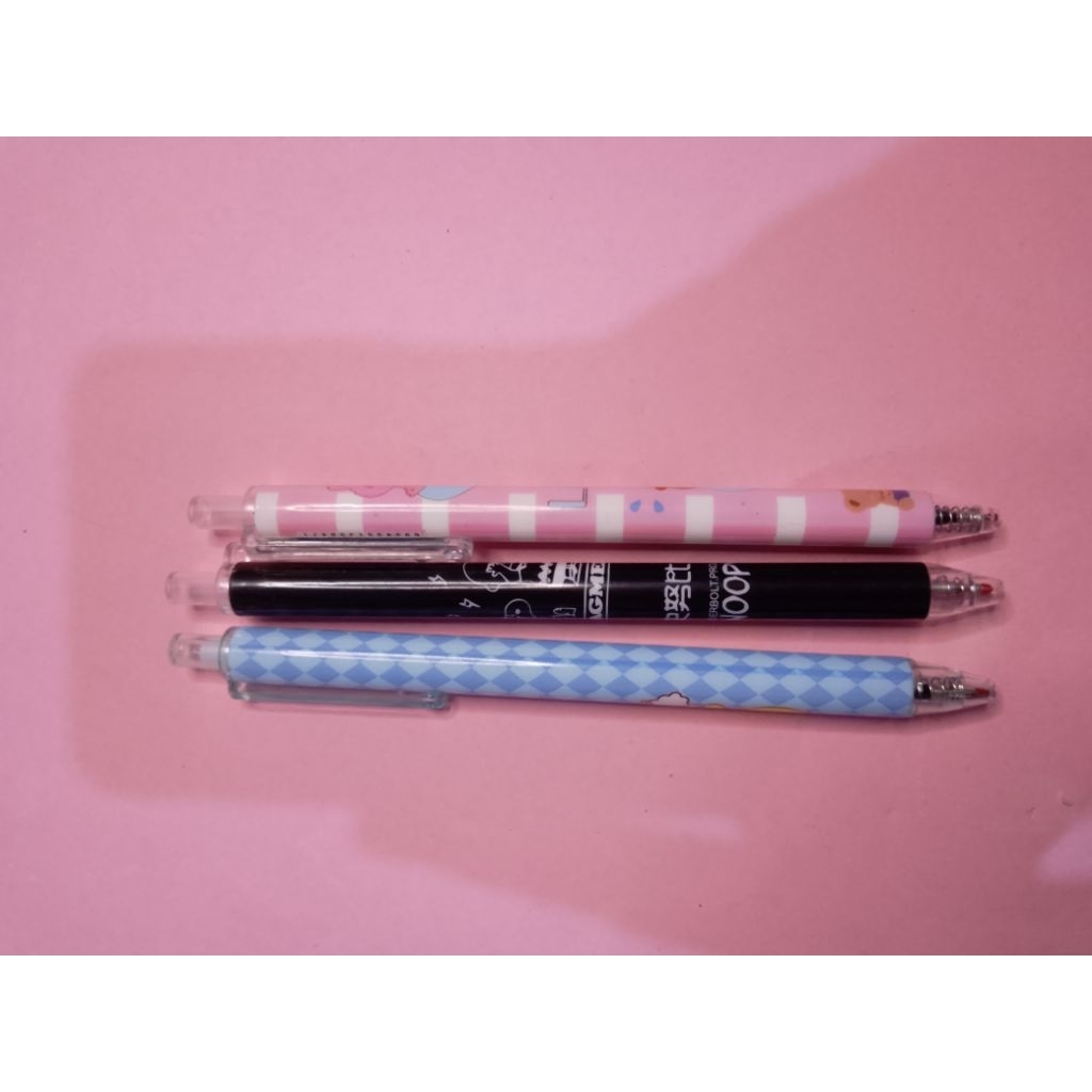

pulpen gel lucu