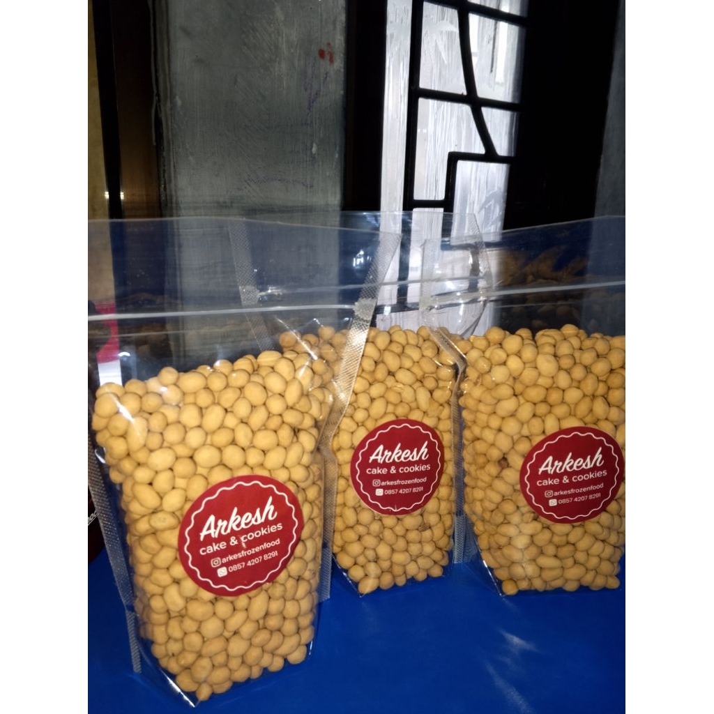 

KACANG ATOM OVEN Manis Gurih Renyah