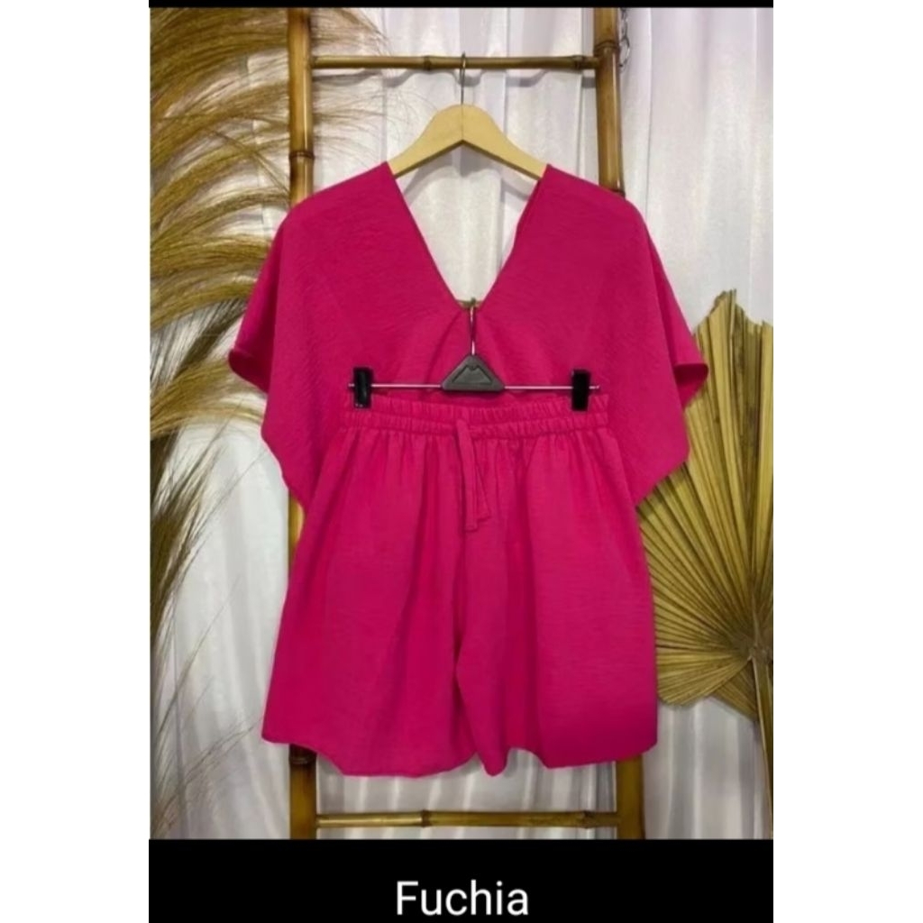 One Set Nagita polos jumbo V-neck Crinkle Setelan lengan  pendek