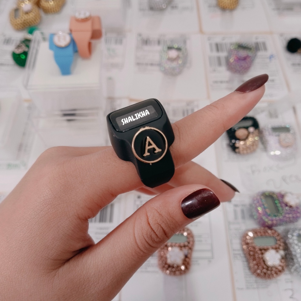 KODE I1K RING LED Tasbih Digital Cincin Cantik Tombol Inisial Huruf