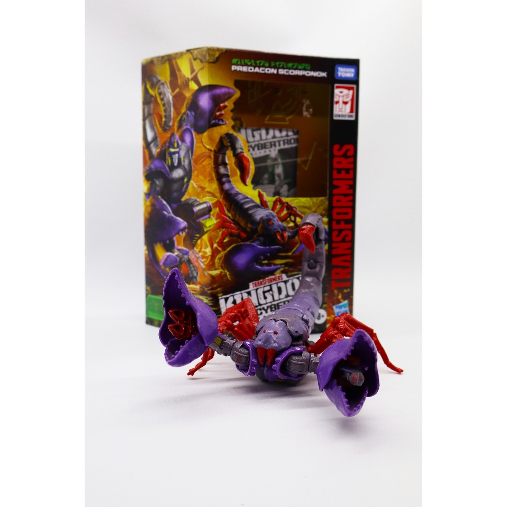 Transformers WFC Kingdom Scorponok