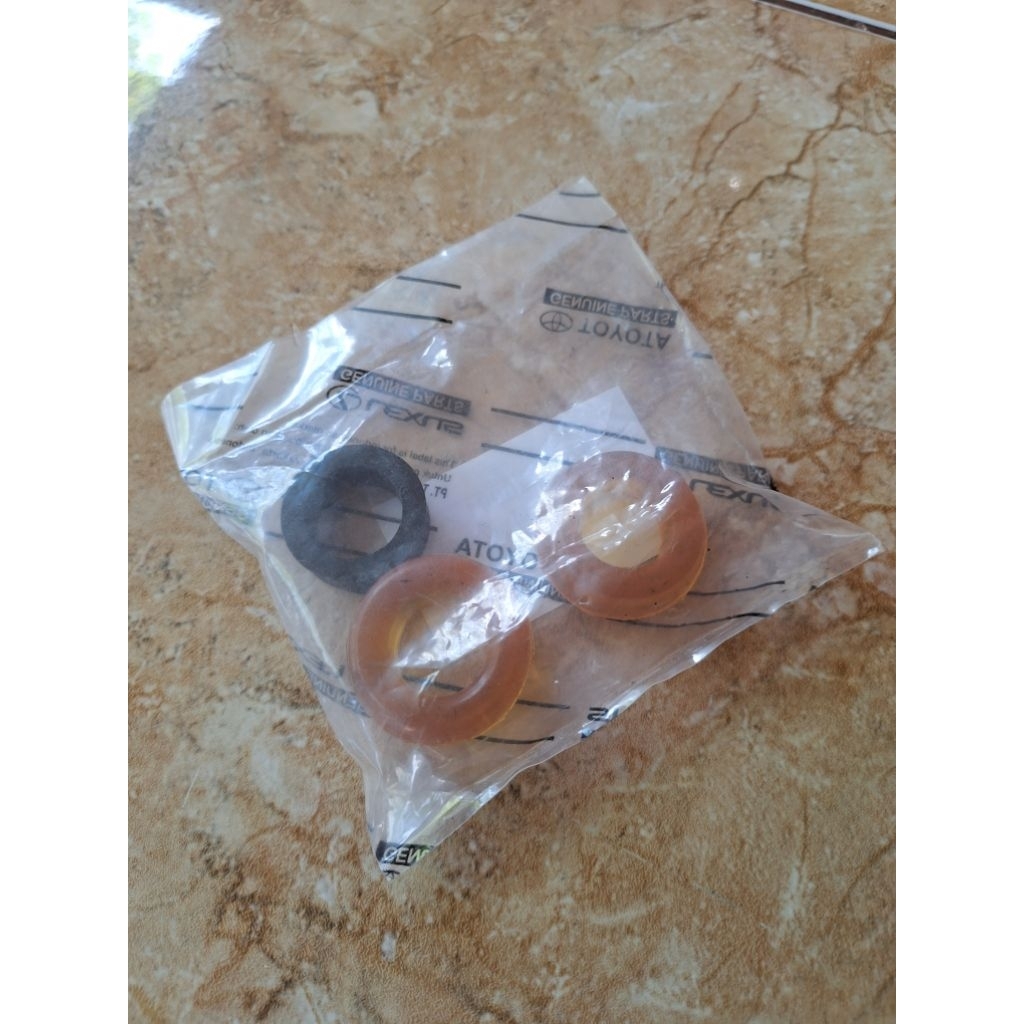 Karet Stabilizer Belakang Avanza Xenia