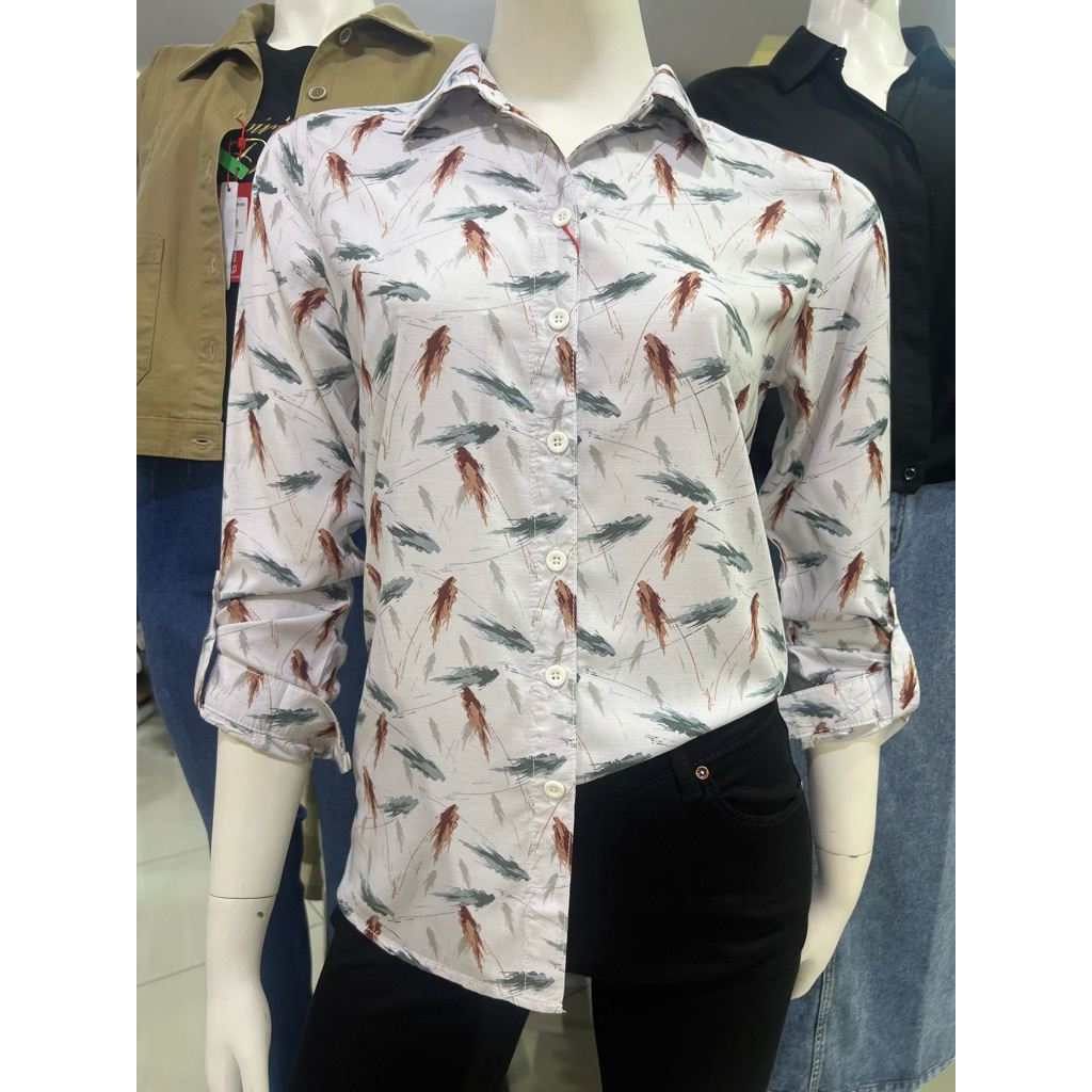 AKO - Kemeja motif Bunga AKO Jeans