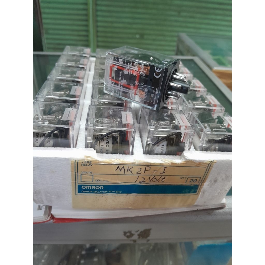 Relay Omron MKP2-I 12 Volt
