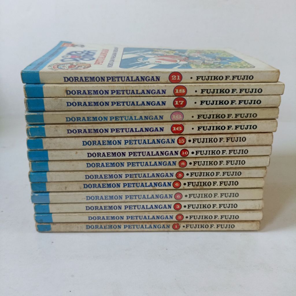 Komik doraemon petualangan Fujiko F Fujio  No  3 5 8 9 12 18 19 20
