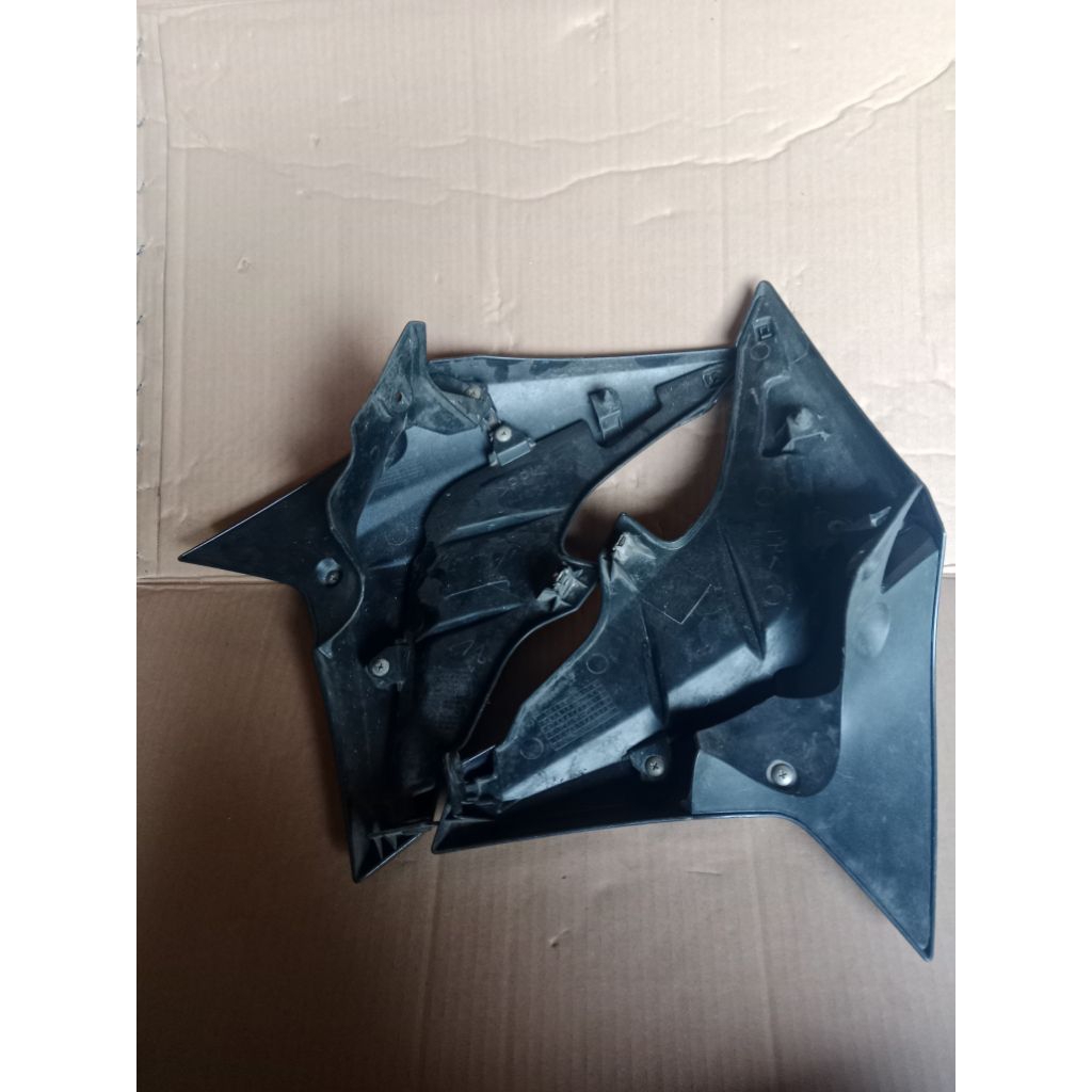 sayap tangki kanan kiri ori copotan yamaha vixion nvl vixion new original motor