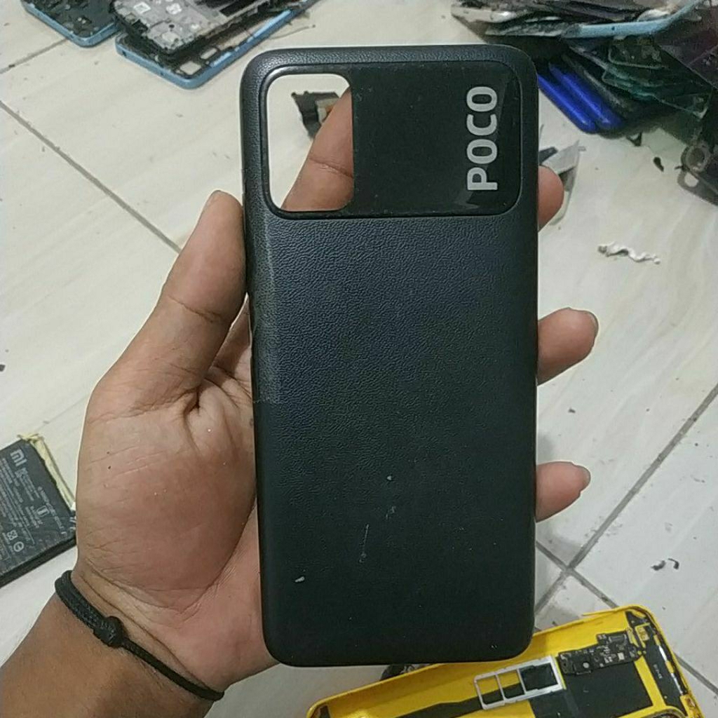 backdoor bekas ori poco M3 cek deskripsi