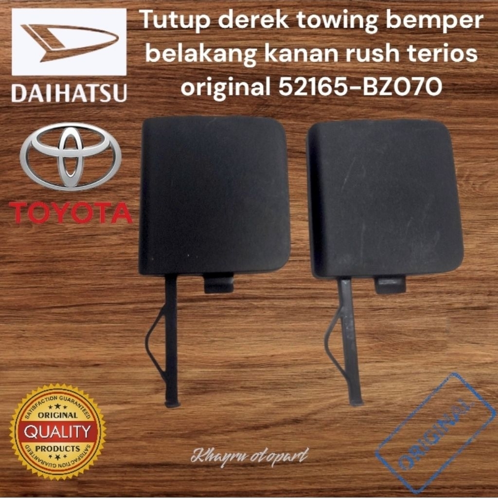 Tutup derek towing bemper belakang kanan rush terios 2015 keatas original 52165-BZ070