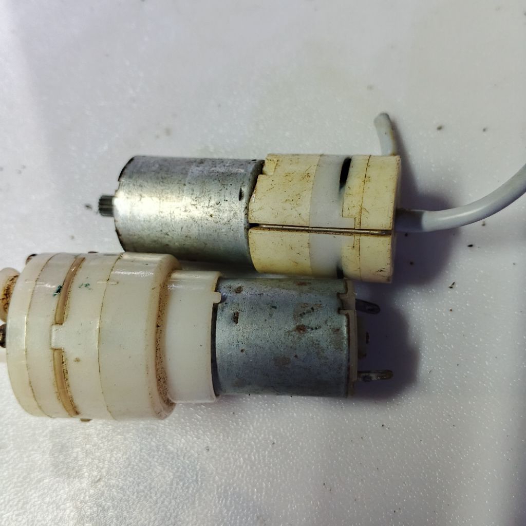 dinamo pompa air elektrik 3,7v