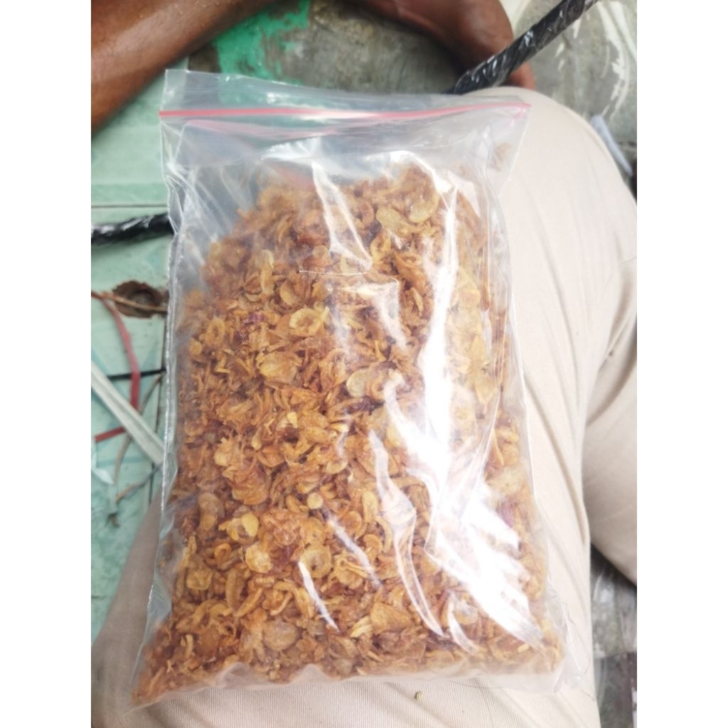 

Bawang Merah Goreng asli tanpa Campuran tepung kemasan 100gram