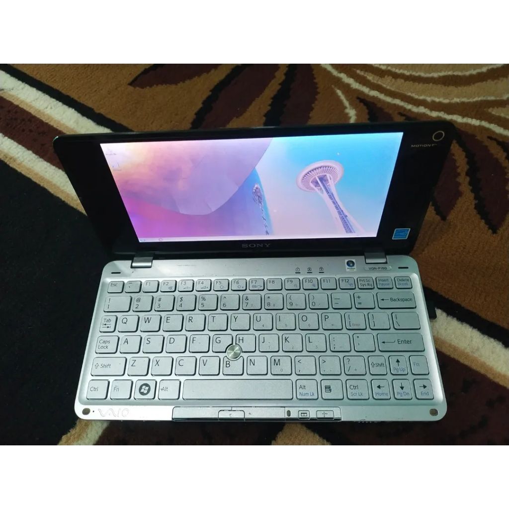 Like NewNotebook Pocket Sony Vaio VGN-P15G
Processor intel Atom Z530