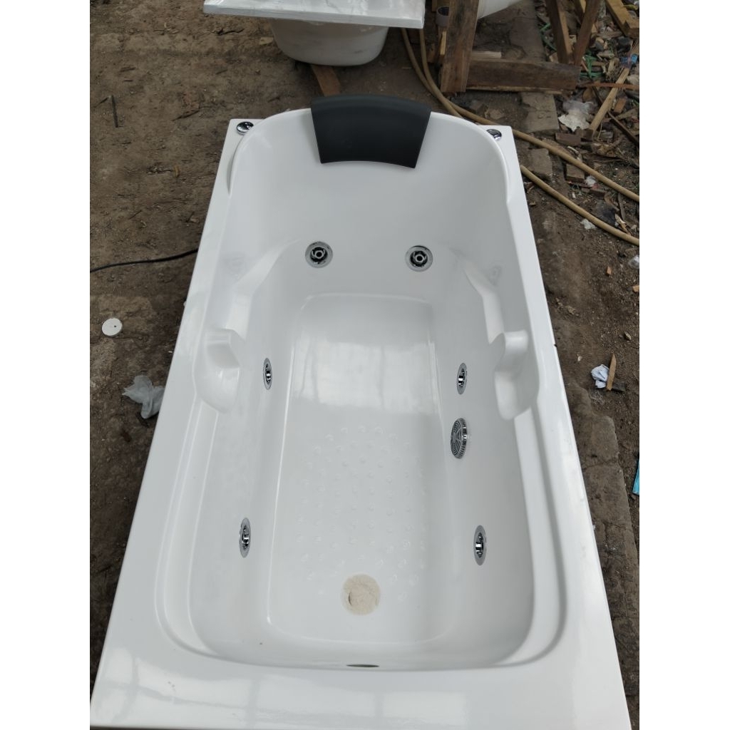 bathup tanam 138x69x40. bahan marble putih. bonus kran dinding, afur