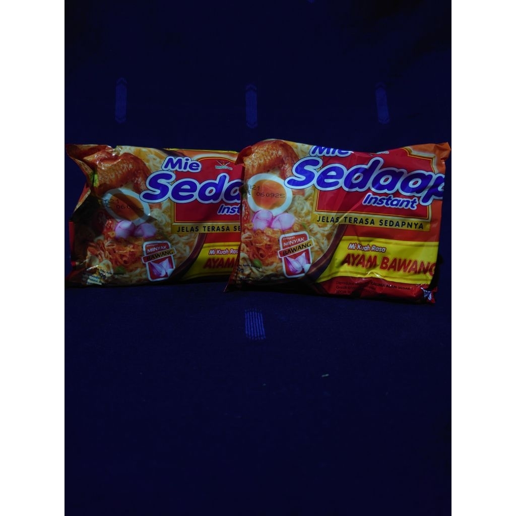 

mie sedap ayam bawang 1 dus
