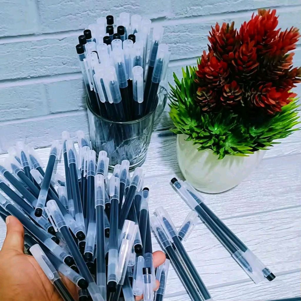 

( Isi 100 pcs) Pulpen Gel 0.5mm Ballpoint Pena Pulpen Tinta Gel Cair Pena Tranparanst Pen Gel