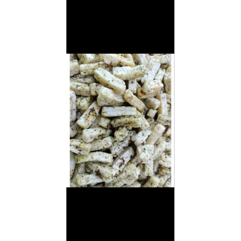 

kerupuk putih cabe hijau