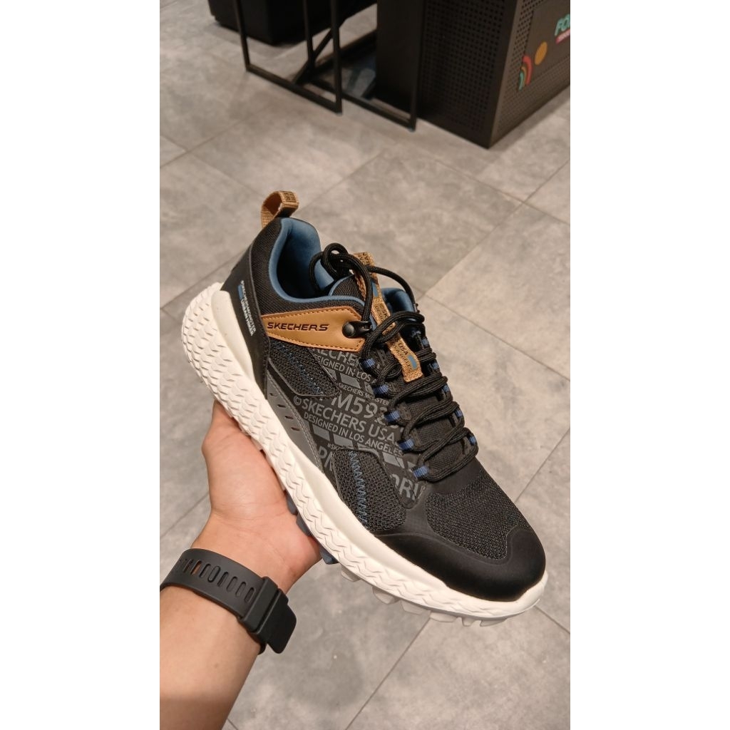 Skechers monster for men original