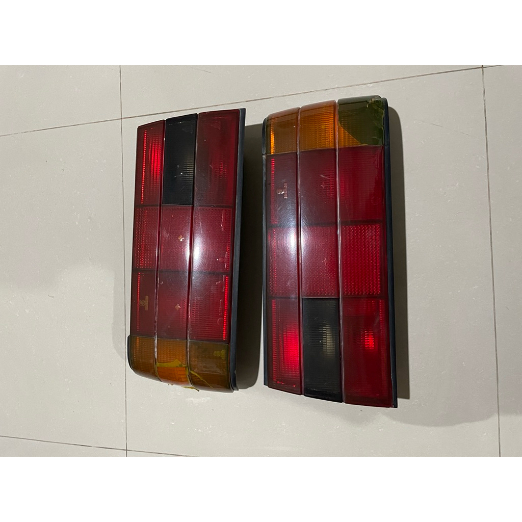 Lampu belakang Stoplamp BMW E30 M40