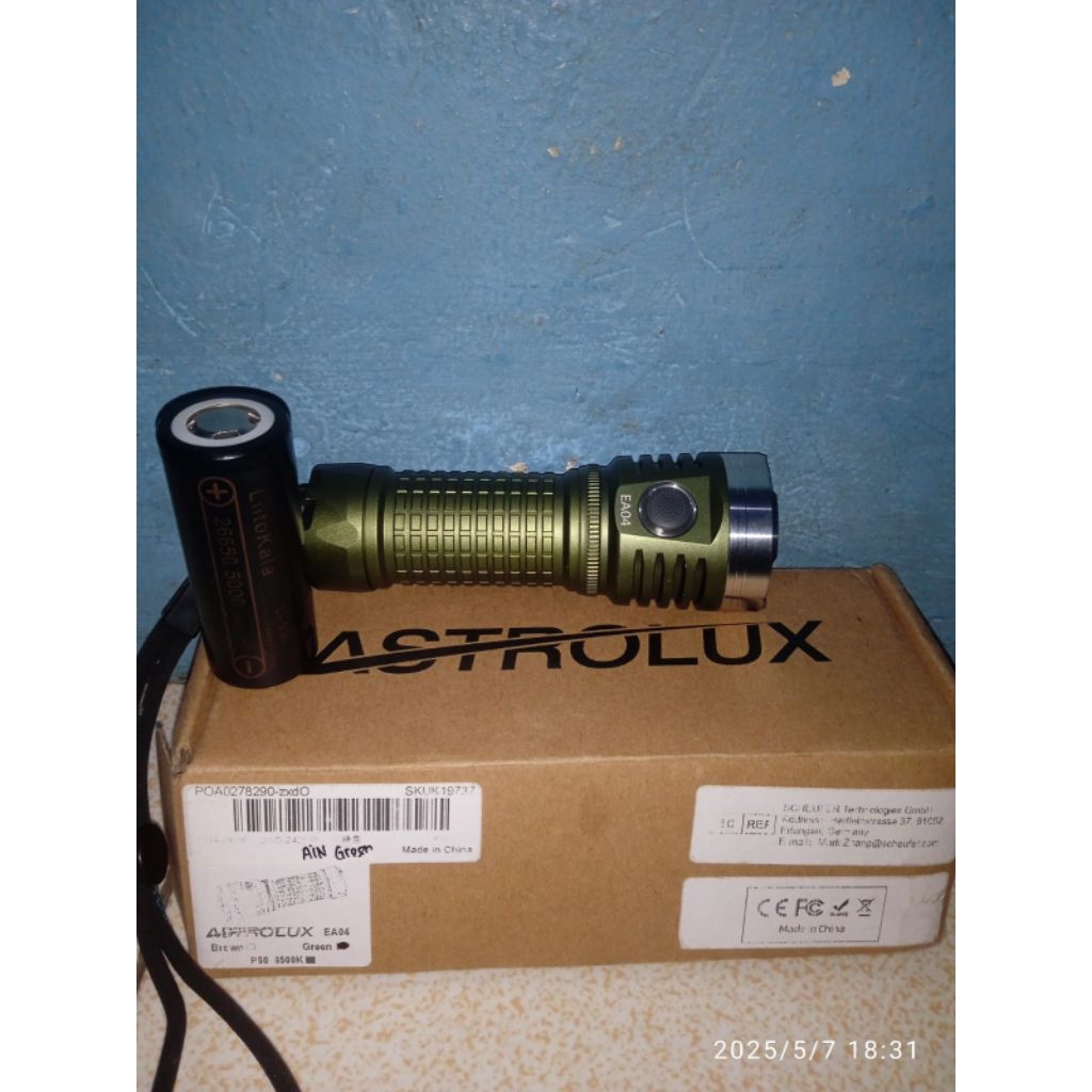 senter astrolux ea04