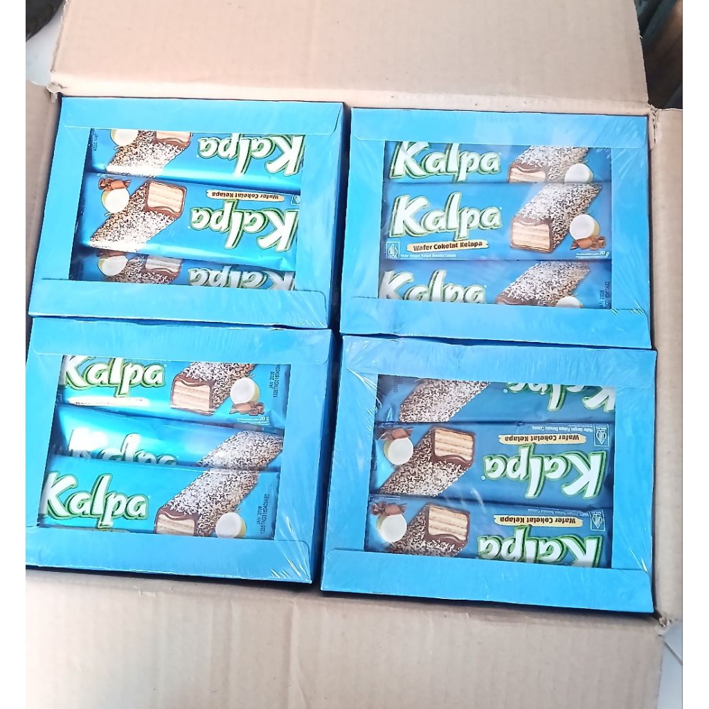 

WAFER COKELAT KELAPA KALPA 240g 1DUS ISI 8 pk (1 pk isi 12 pcs)
