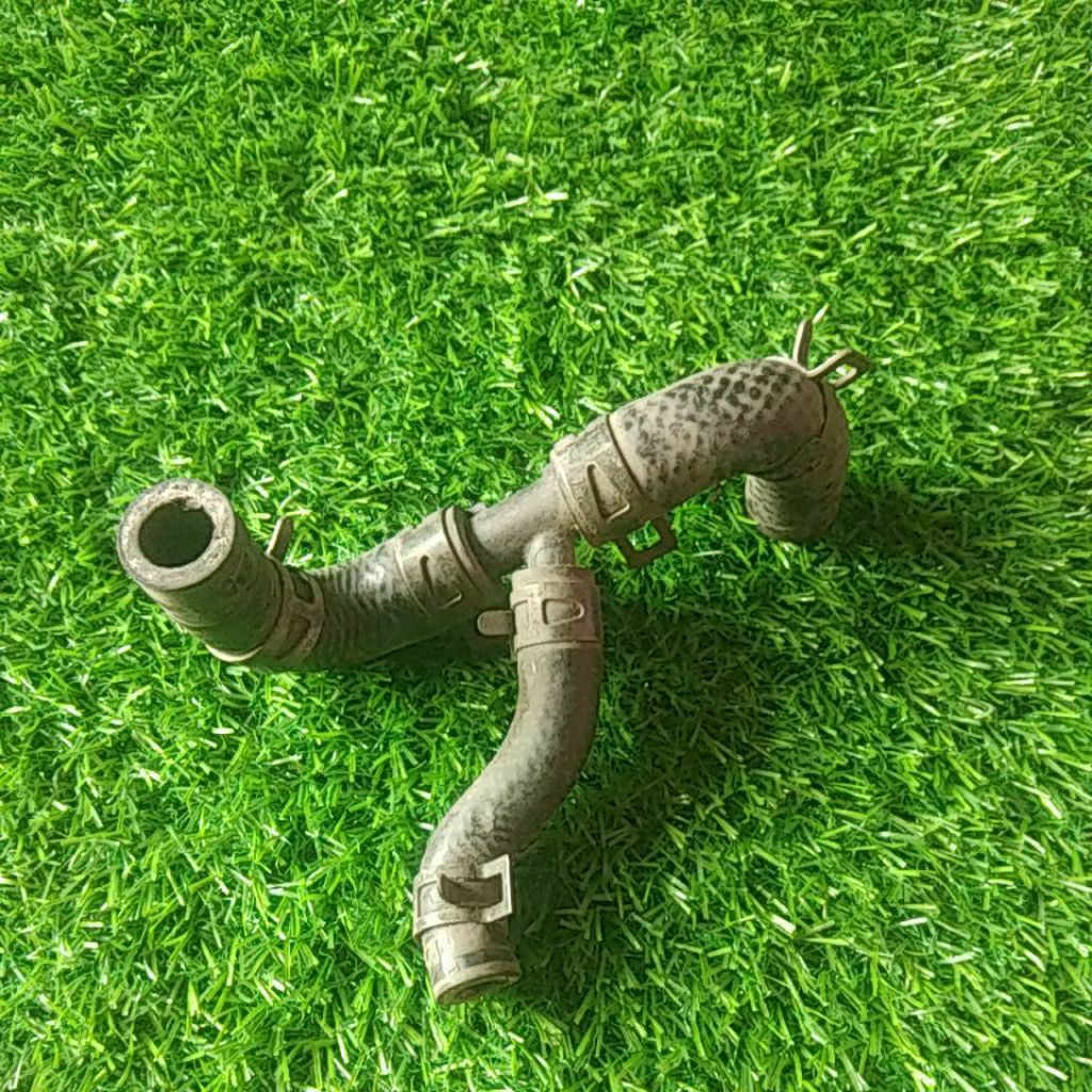 selang radiator cabang tiga vario 110 old