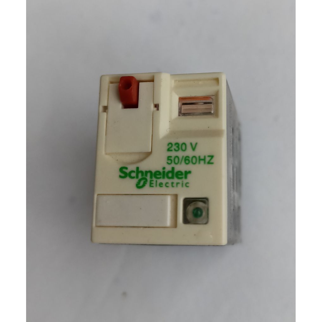 Relay 220Vac 8 pin Schneider