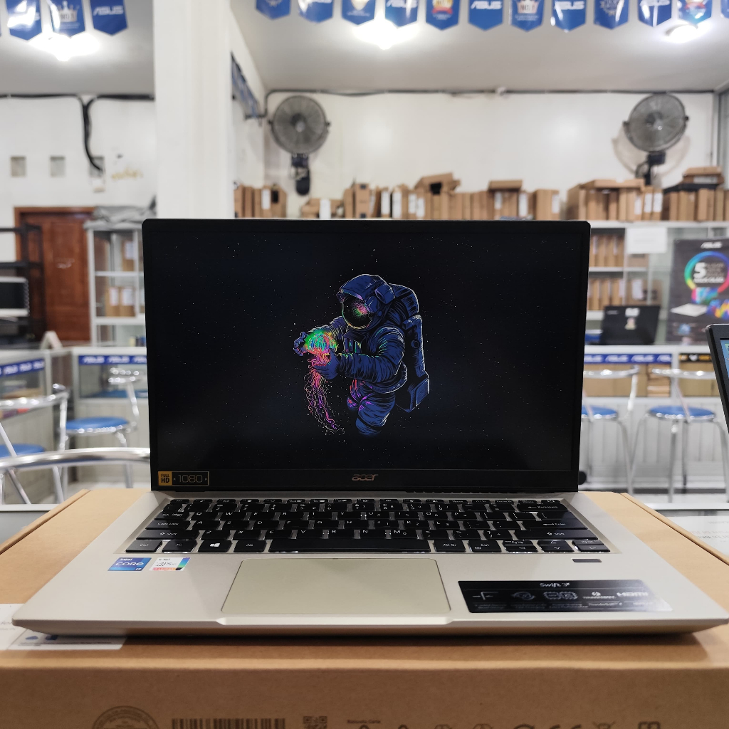 Acer Swift 3x i7 gen 11 RAM 16GB SSD 512GB IPS FHD Intel IrisXE Slim Like New