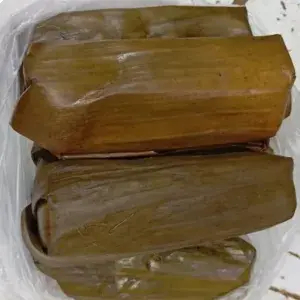 

LONTONG ISI SAYUR / ONCOM 2 PCS