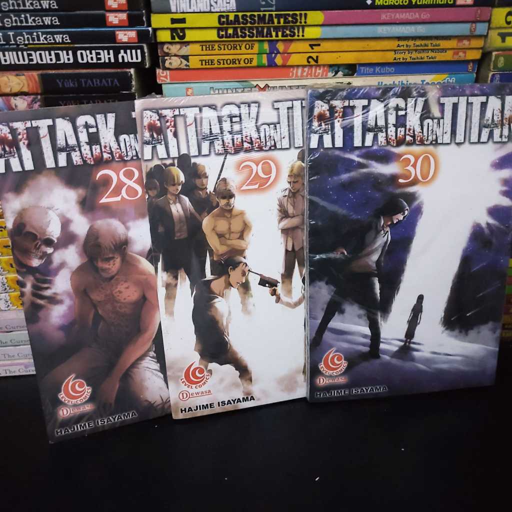 Komik Attack on titan (Set)