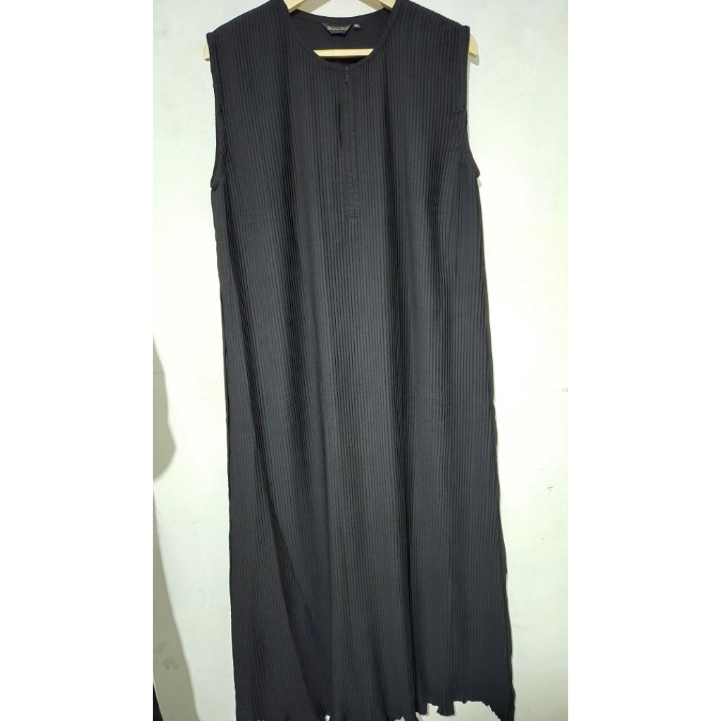 Irsalina Inner Pleats