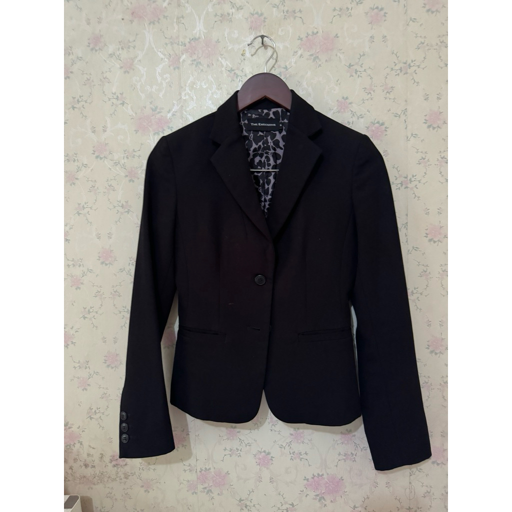 Preloved Jas Blazer Wanita Executive