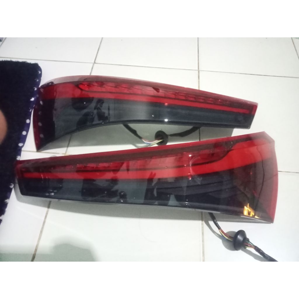 Stoplamp wuling almaz hybrid