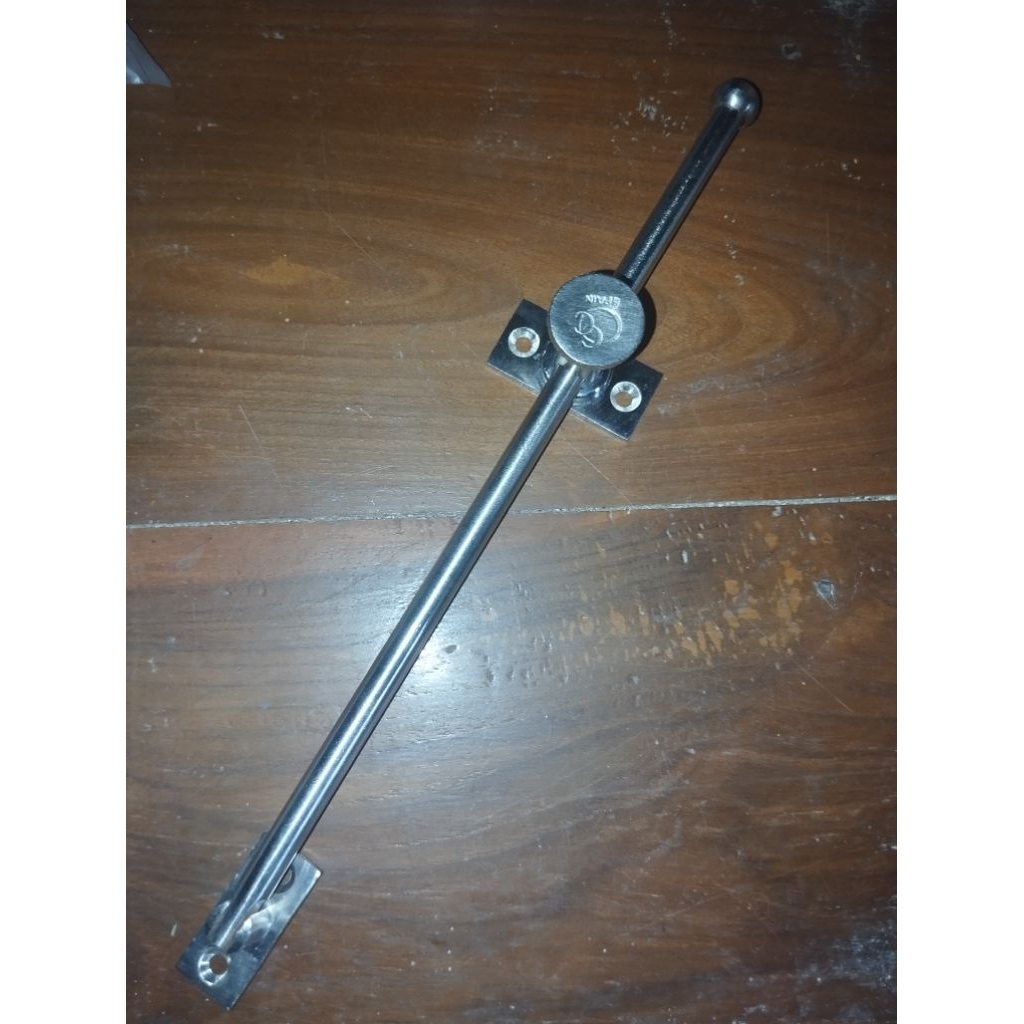 Lamskar Putar Penahan jendela / penahan jendela pipa besi