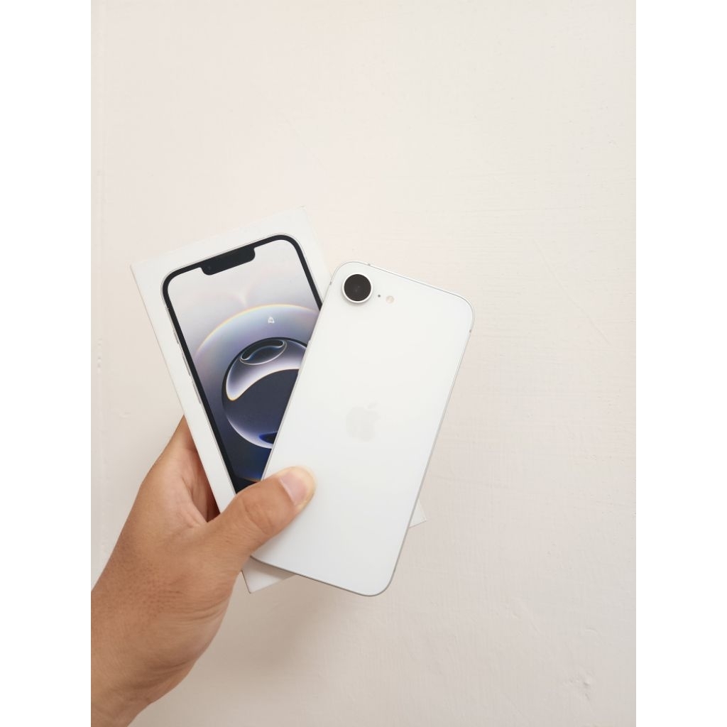 Iphone 16e 128GB Ibox