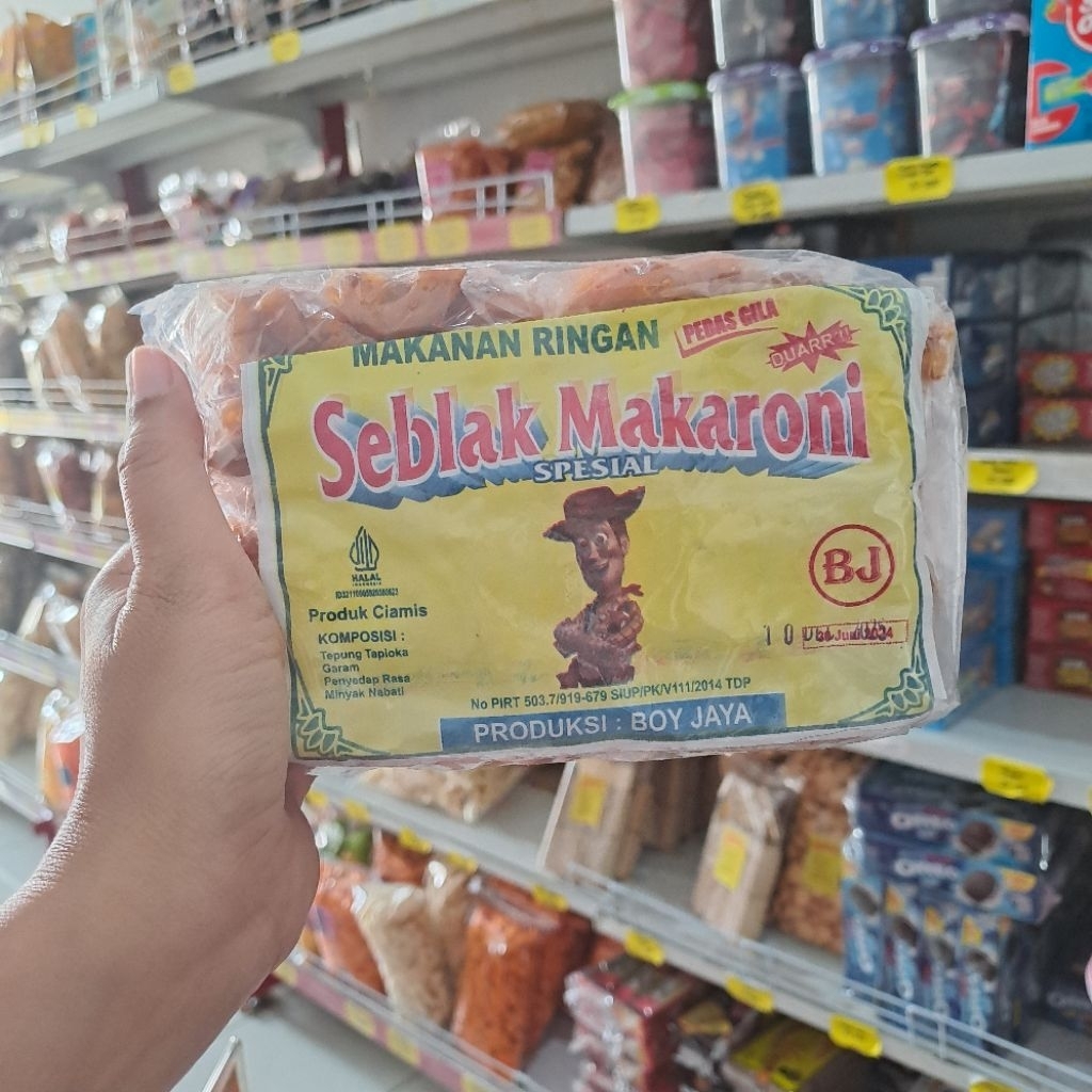 

Seblak Makaroni Eceran 500 isi 20