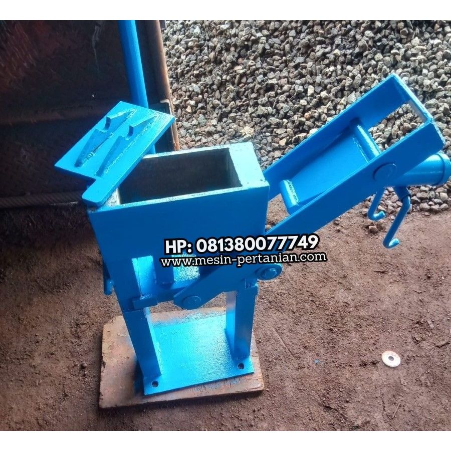 Alat Cetak Batako Manual Genjot Ukuran 25x12x10 cm