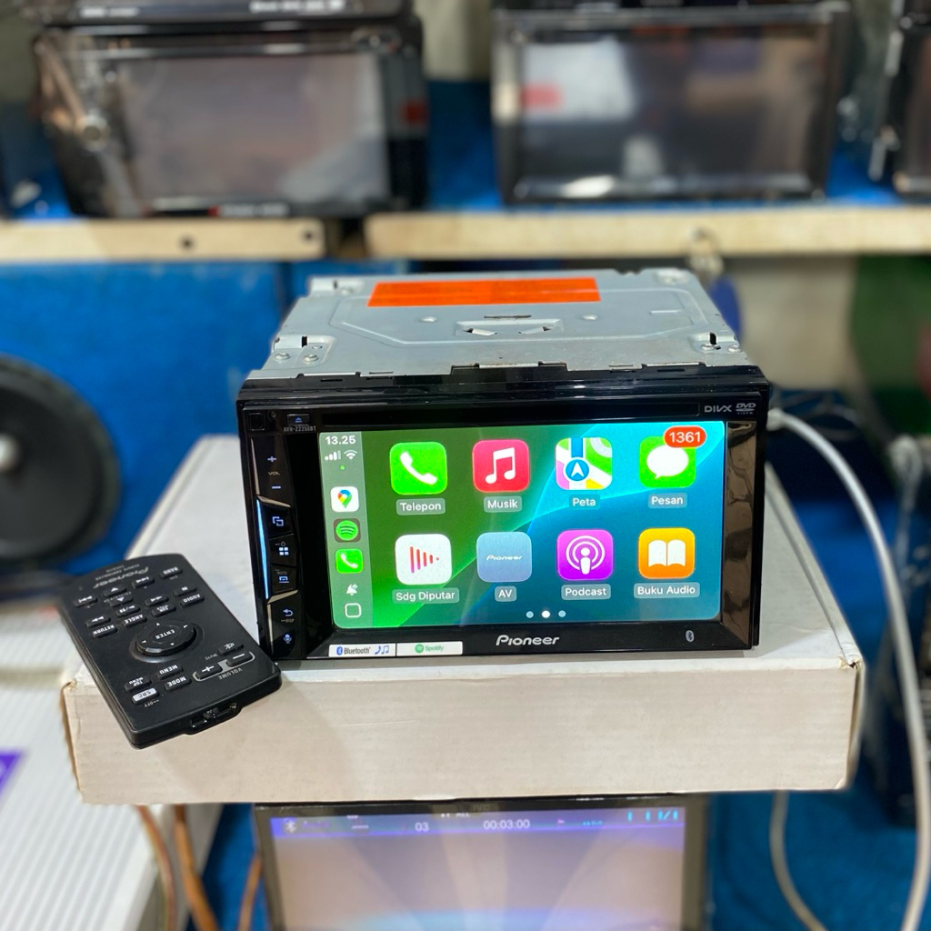 Head Unit Double Din Merk Pioneer AVH-Z2250BT Apple Carplay