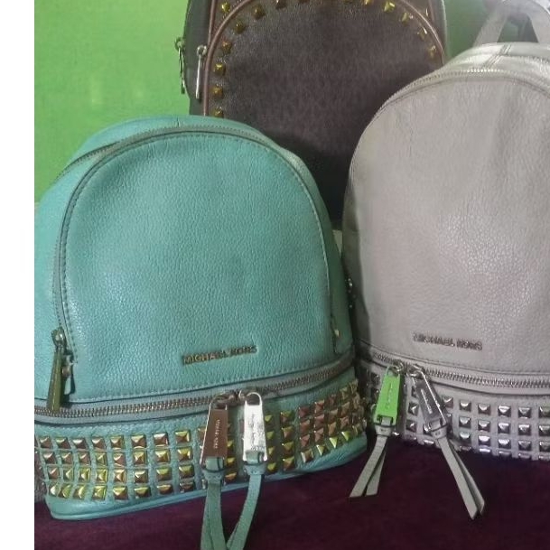 backpack MK rhea mini yg warna biru tosca