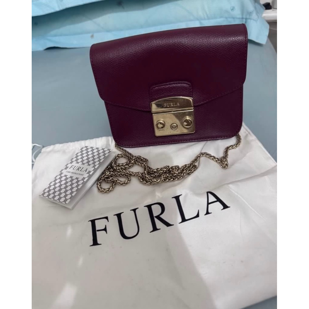 FURLA METROPOLIS AUTHENTIC MAROON