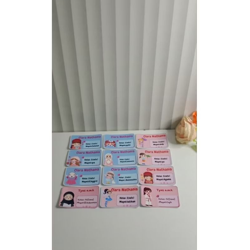 

stiker label nama