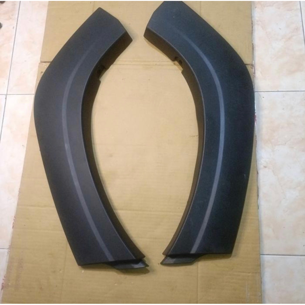 Over Fender belakang Mitsubishi Xpander Cross Facelift Original